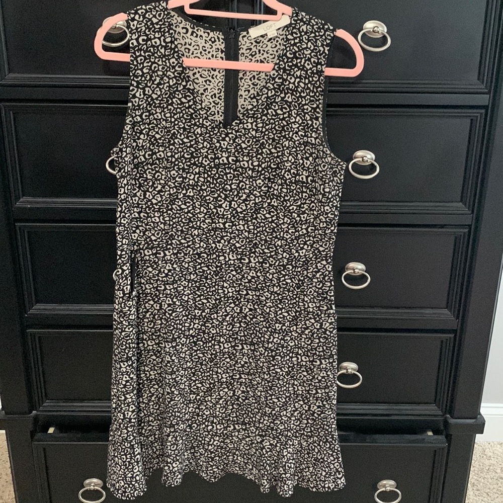 Loft animal print dress with pockets and ruffle at bottom